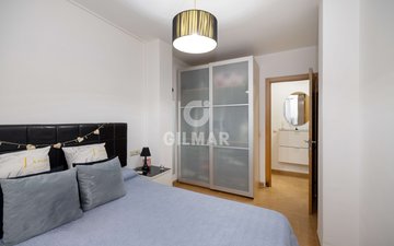 Property slide 10
