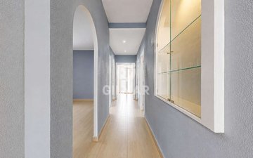 Property slide 14