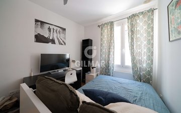 Property slide 20