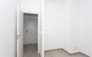 Property slide 5