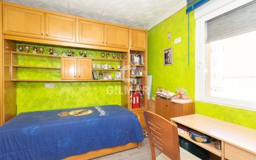 Property slide 18