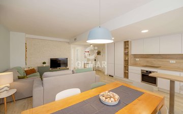 Property slide 15