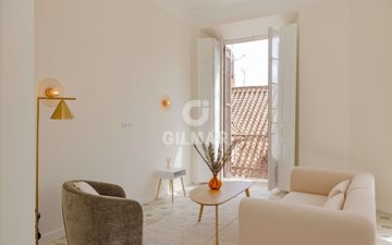 Property slide 21