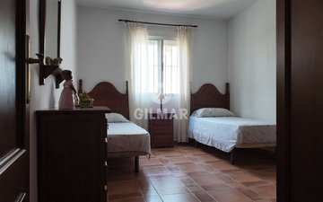 Property slide 22