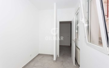 Property slide 6