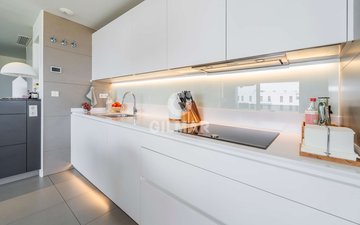 Property slide 23