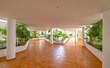 Property slide 41