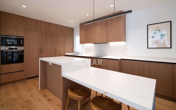 Property slide 20