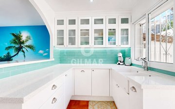 Property slide 16