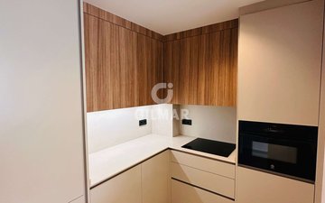 Property slide 7