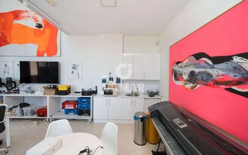 Property slide 38