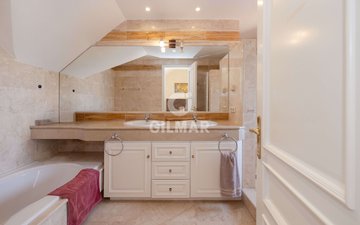 Property slide 47