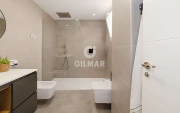 Property slide 18