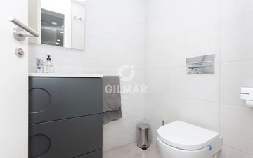 Property slide 28