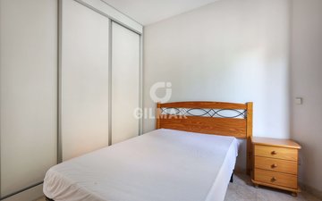 Property slide 16