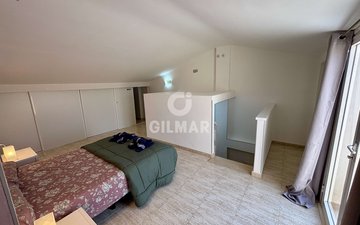 Property slide 33