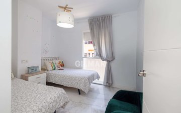 Property slide 20