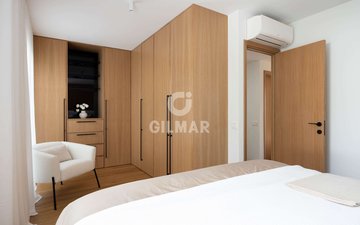Property slide 33