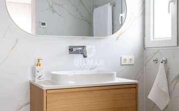 Property slide 21