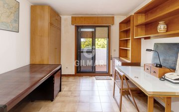 Property slide 24