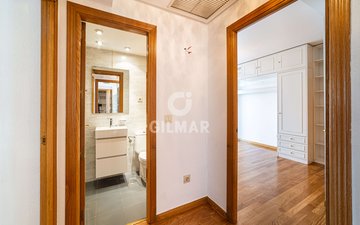 Property slide 25