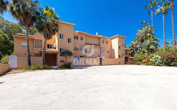 Property slide 35