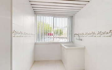 Property slide 30