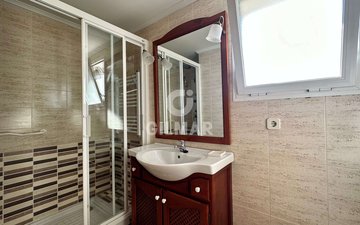 Property slide 19
