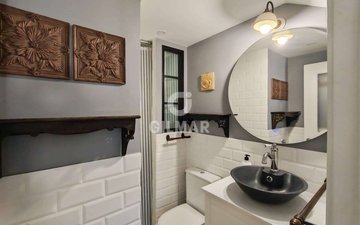Property slide 29