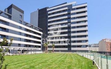 Property slide 25