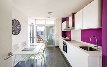 Property slide 10