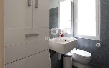 Property slide 10