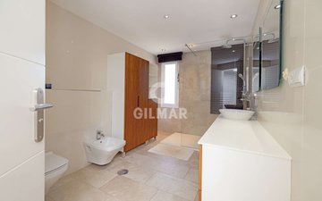 Property slide 28