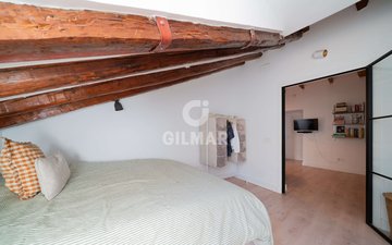 Property slide 16
