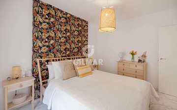 Property slide 14