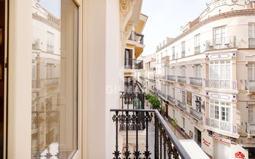 Property slide 4