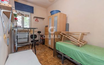 Property slide 18