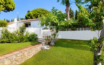Property slide 25