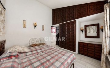 Property slide 21