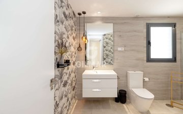 Property slide 25