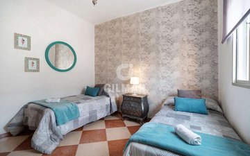Property slide 14