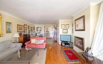 Property slide 20