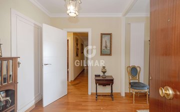 Property slide 25