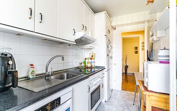 Property slide 16