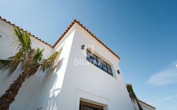 Property slide 21