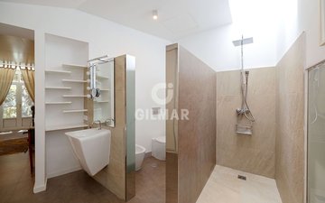 Property slide 31