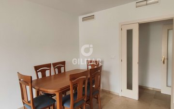 Property slide 32