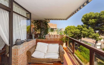 Property slide 19