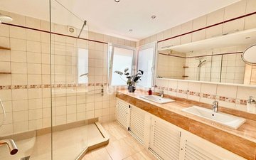 Property slide 15