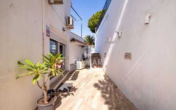 Property slide 15